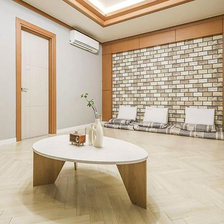 Eco Hotel Mokpo Eksteriør billede