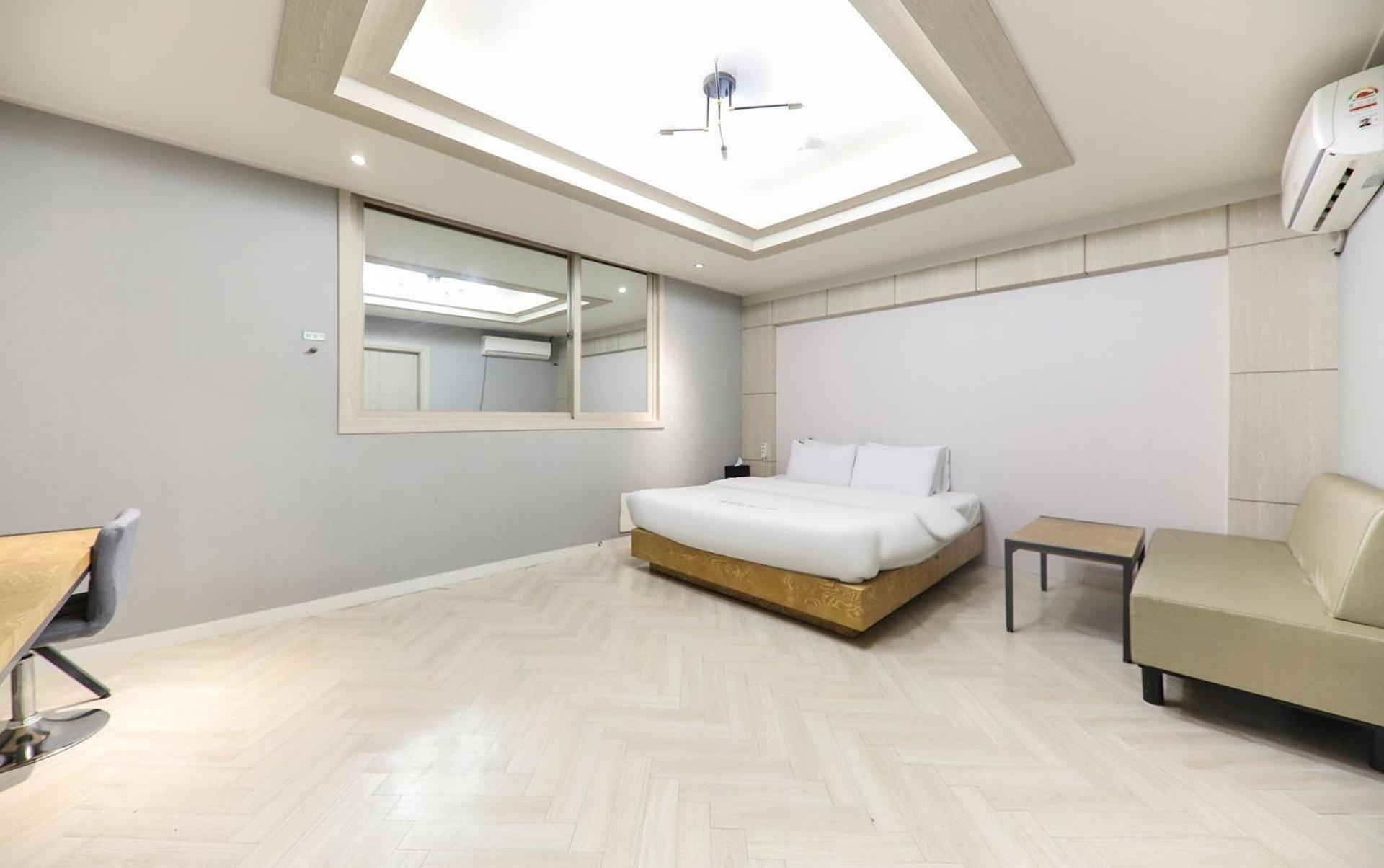 Eco Hotel Mokpo Eksteriør billede