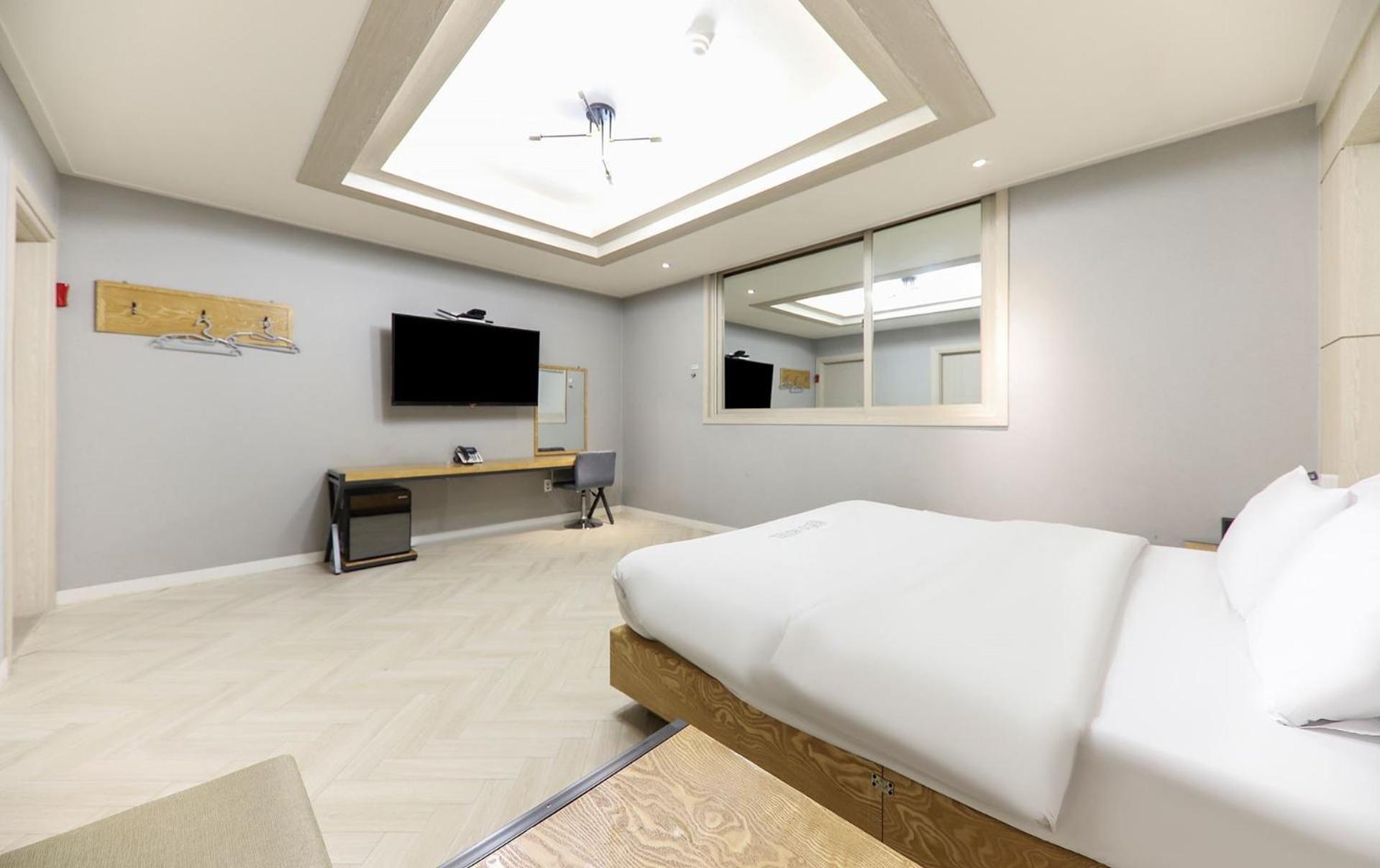 Eco Hotel Mokpo Eksteriør billede