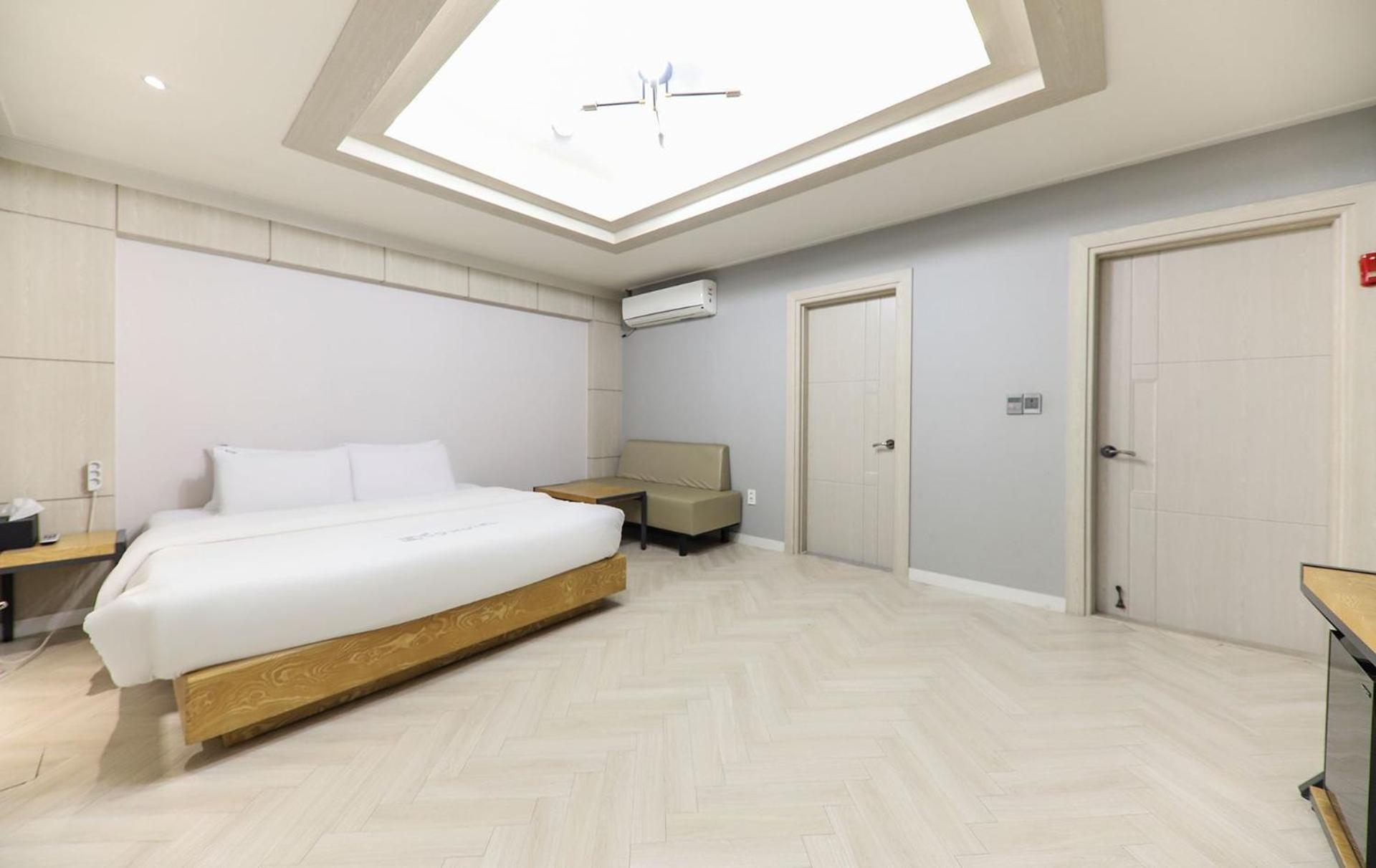 Eco Hotel Mokpo Eksteriør billede