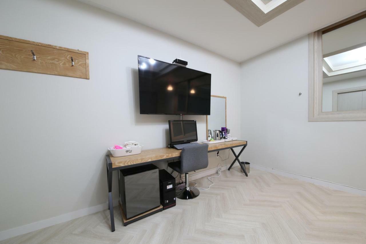 Eco Hotel Mokpo Eksteriør billede