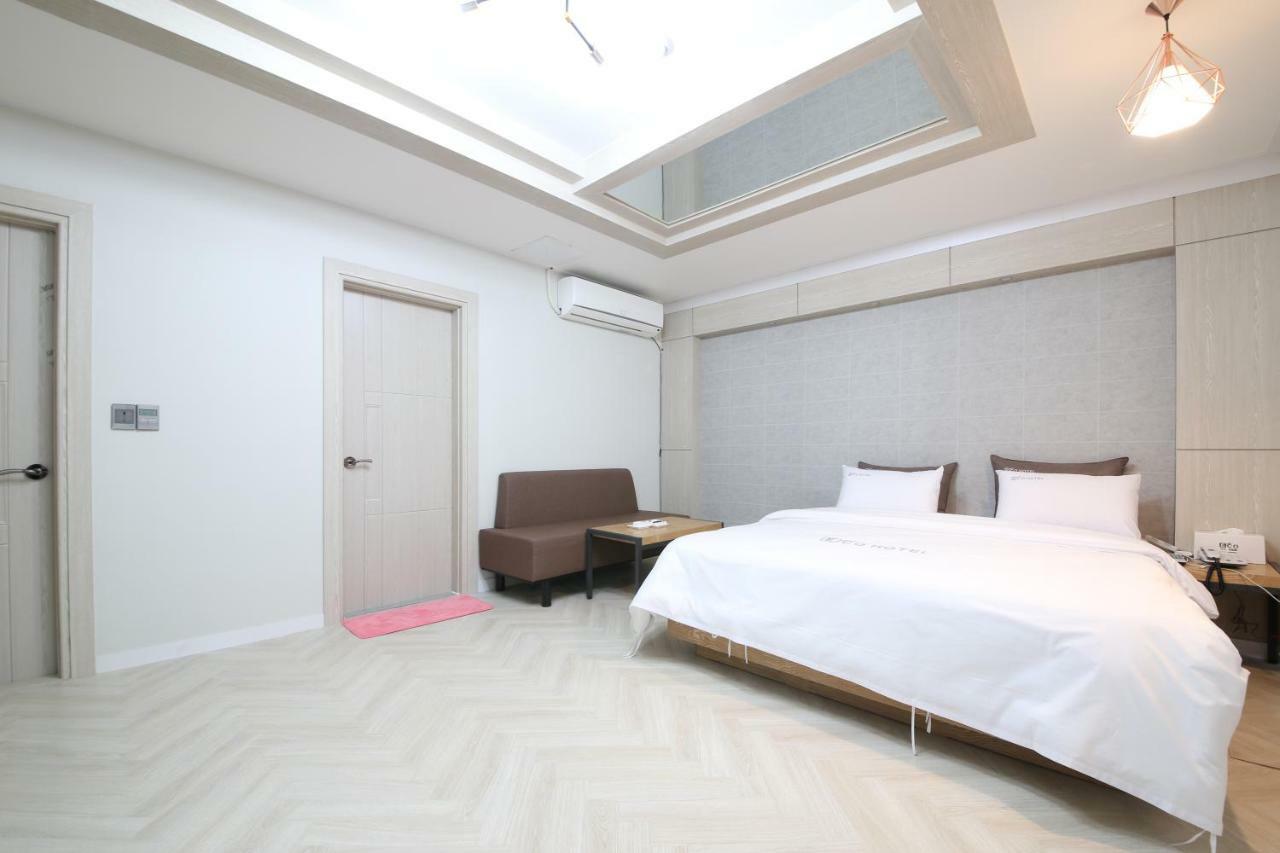 Eco Hotel Mokpo Eksteriør billede