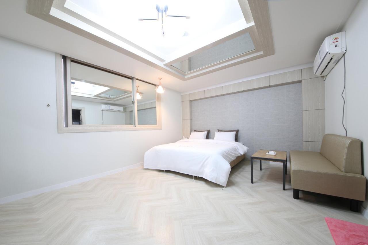 Eco Hotel Mokpo Eksteriør billede