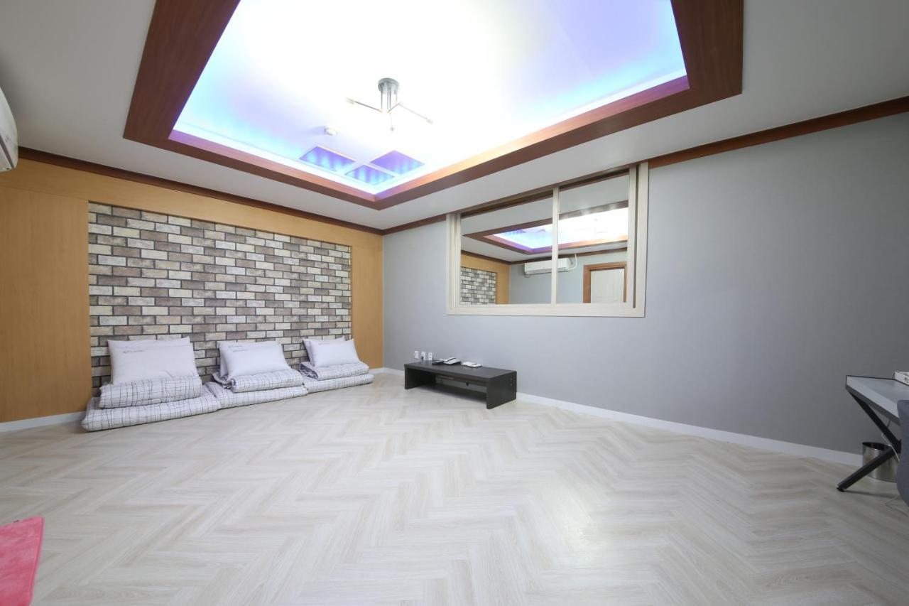 Eco Hotel Mokpo Eksteriør billede
