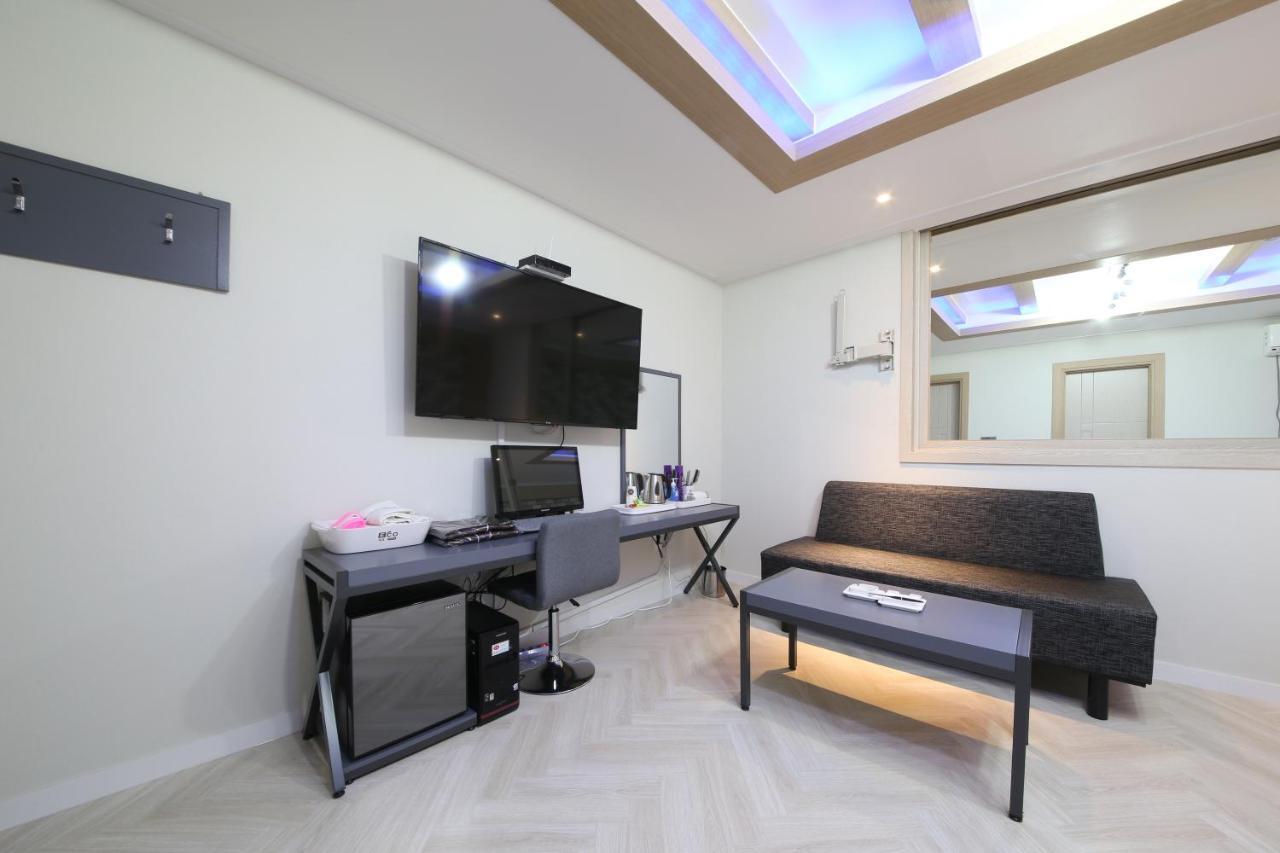 Eco Hotel Mokpo Eksteriør billede