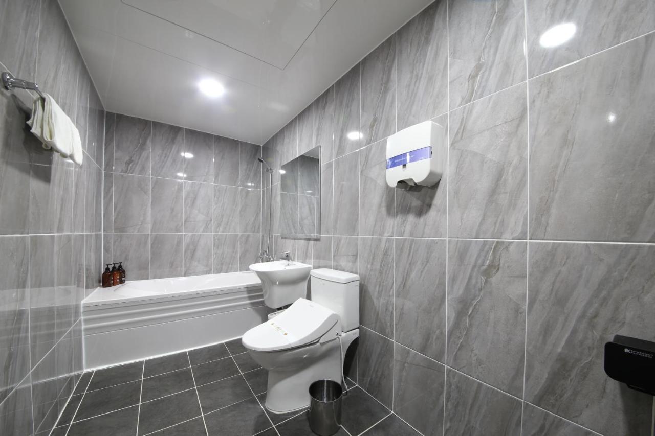 Eco Hotel Mokpo Eksteriør billede