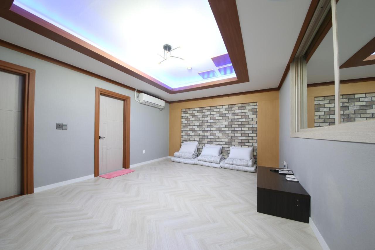 Eco Hotel Mokpo Eksteriør billede