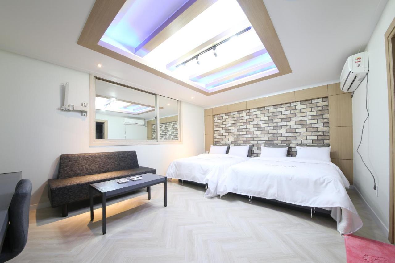 Eco Hotel Mokpo Eksteriør billede