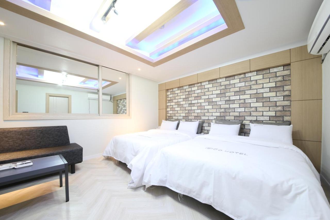 Eco Hotel Mokpo Eksteriør billede
